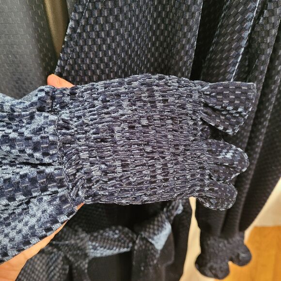 FRNCH Paris Bakhta Dress Teal Velvet Wrap Geometric Texture Puff Sleeve M - Picture 7 of 10